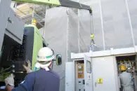 機械搬入・据付作業