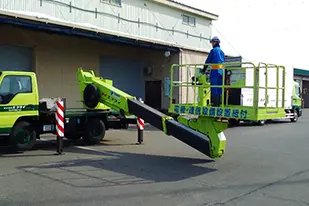 高所作業車